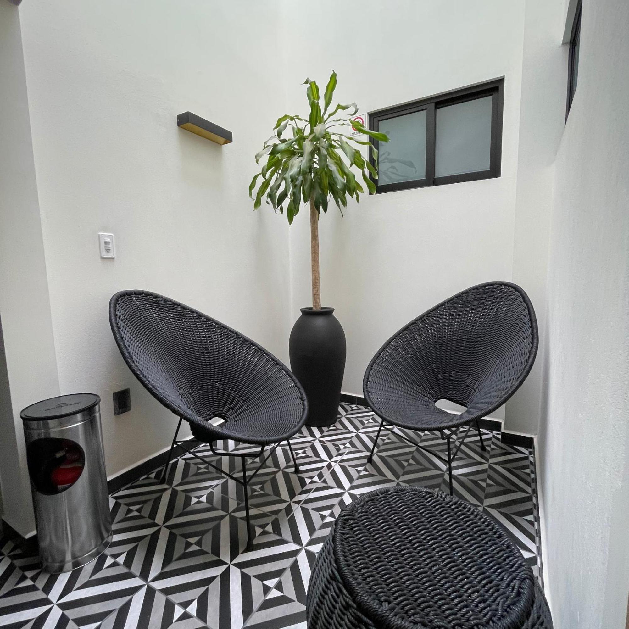 Hotel Esfera Тулансинго Екстериор снимка