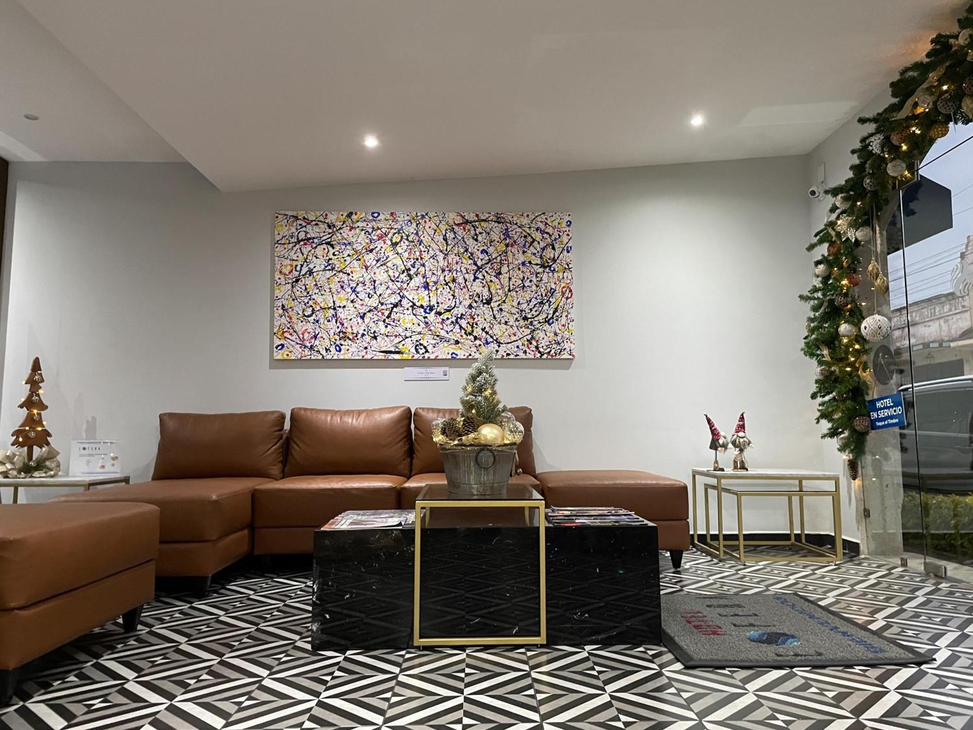 Hotel Esfera Тулансинго Екстериор снимка