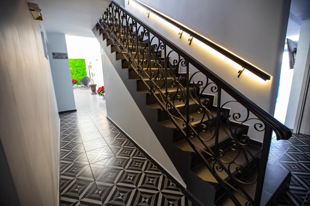 Hotel Esfera Тулансинго Екстериор снимка