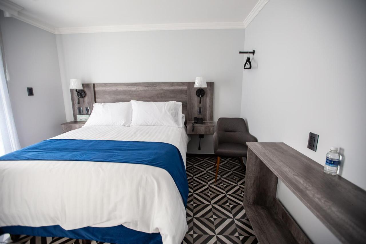 Hotel Esfera Тулансинго Екстериор снимка